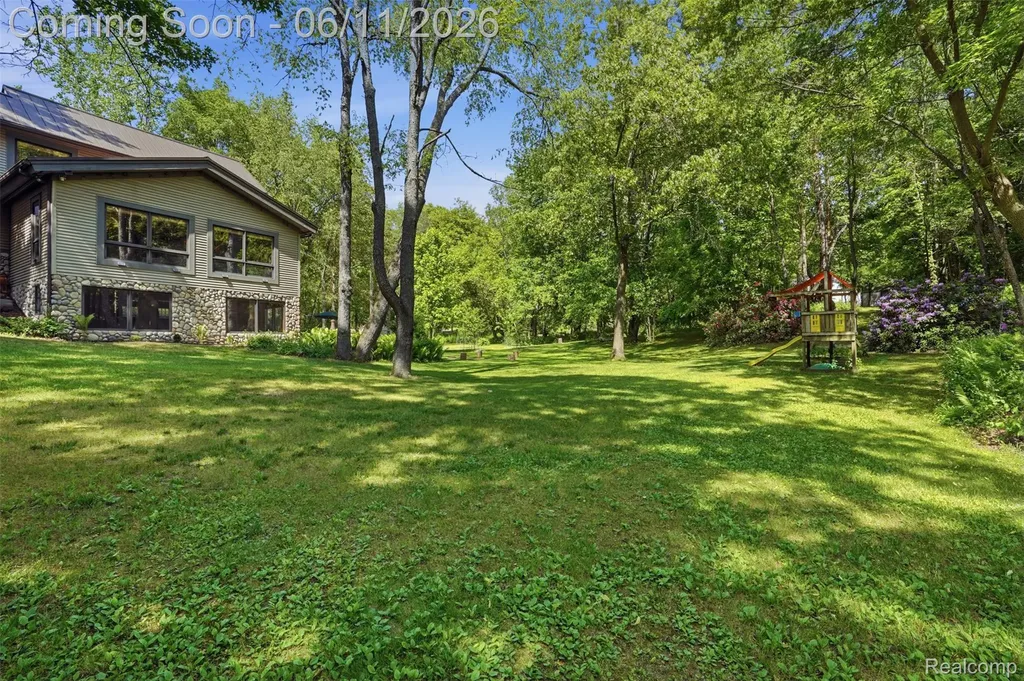 308 Nuthatch Road Ortonville Village MI 48462