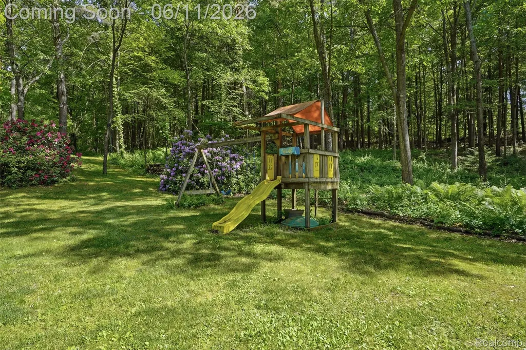 308 Nuthatch Road Ortonville Village MI 48462