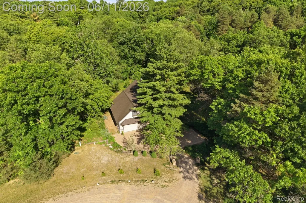 308 Nuthatch Road Ortonville Village MI 48462