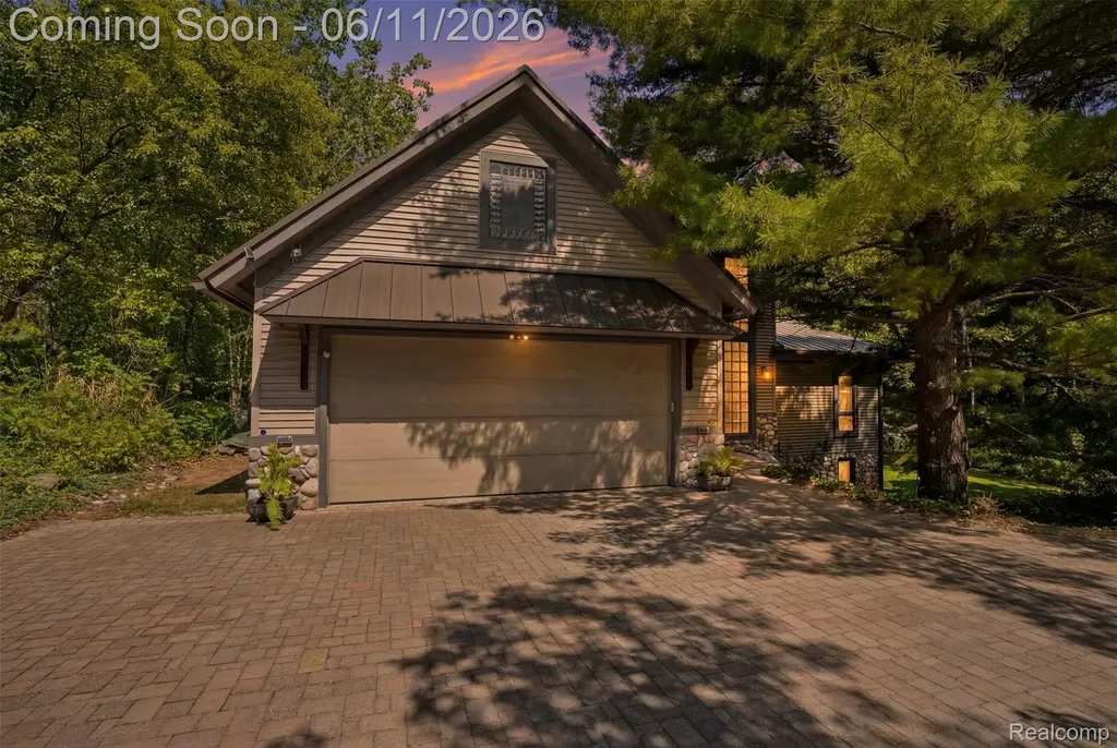 308 Nuthatch Road Ortonville Village MI 48462
