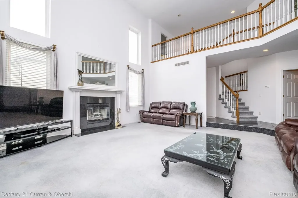 3021 Chinaberry Court Sterling Heights City MI 48314