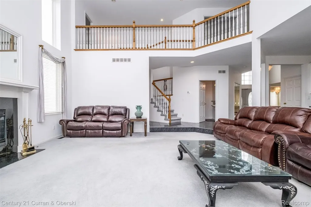 3021 Chinaberry Court Sterling Heights City MI 48314