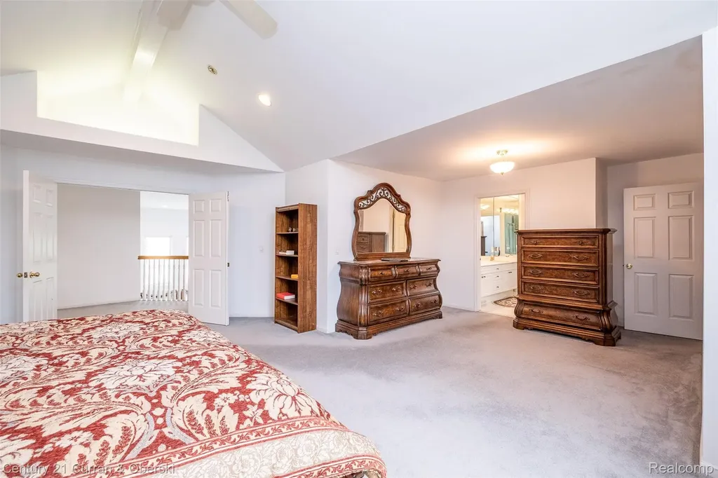 3021 Chinaberry Court Sterling Heights City MI 48314