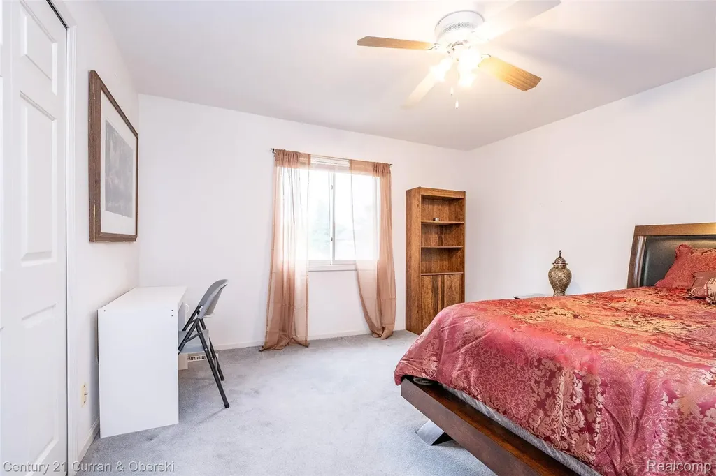 3021 Chinaberry Court Sterling Heights City MI 48314