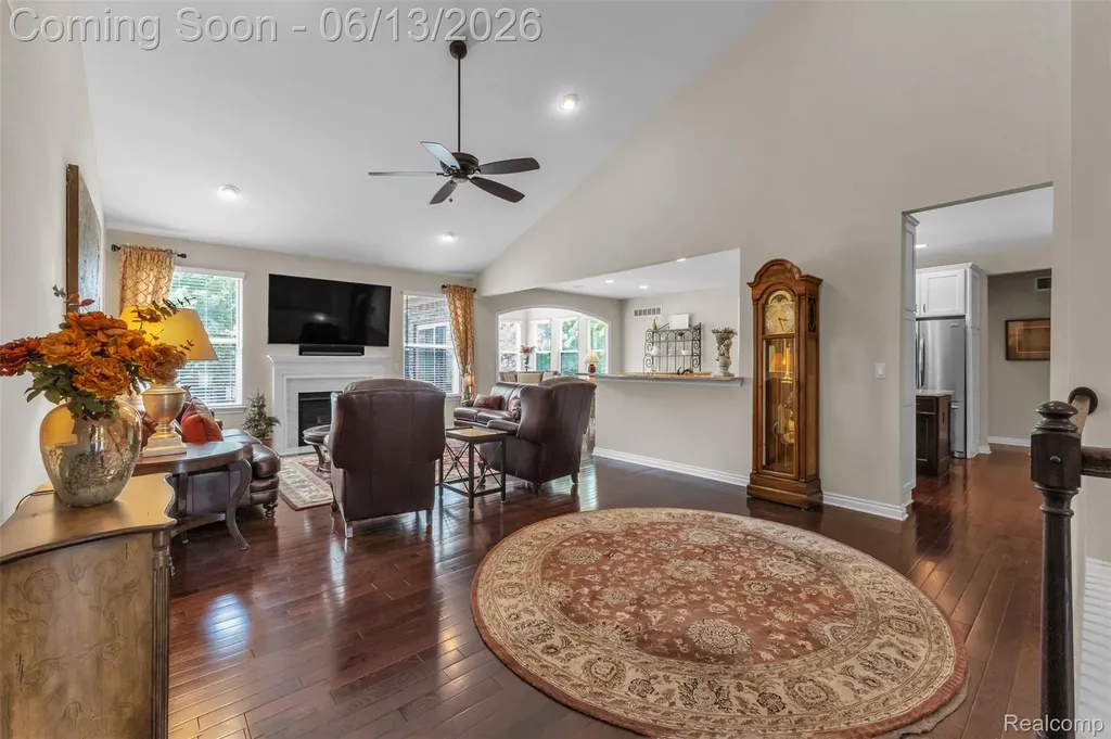 23719 Stoneleigh Drive Lyon Charter Township MI 48178