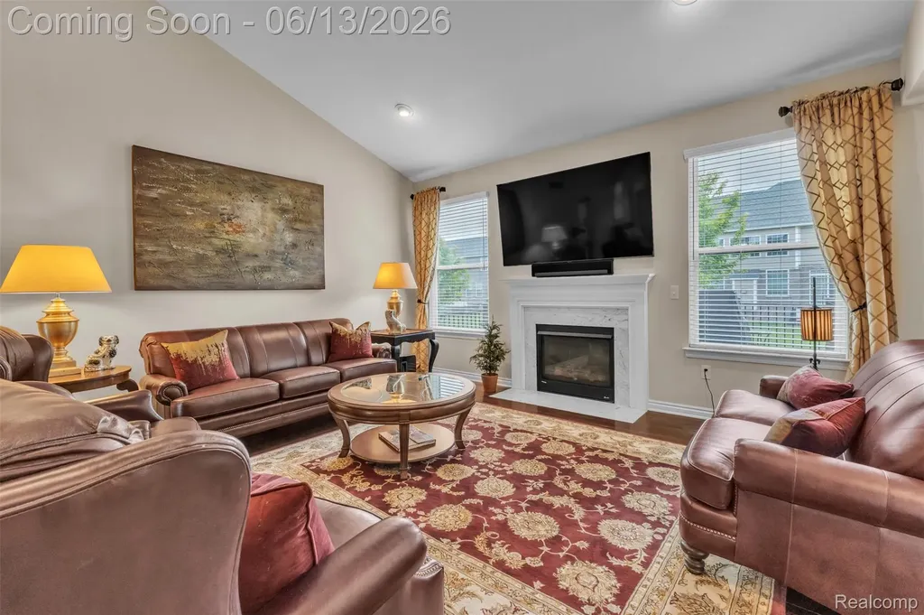23719 Stoneleigh Drive Lyon Charter Township MI 48178