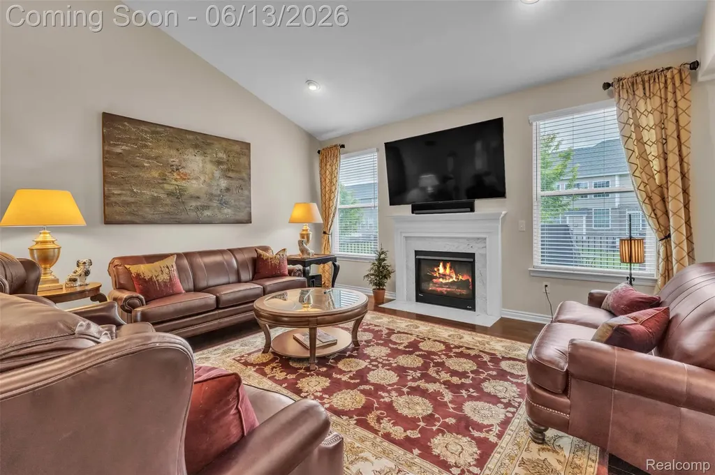 23719 Stoneleigh Drive Lyon Charter Township MI 48178