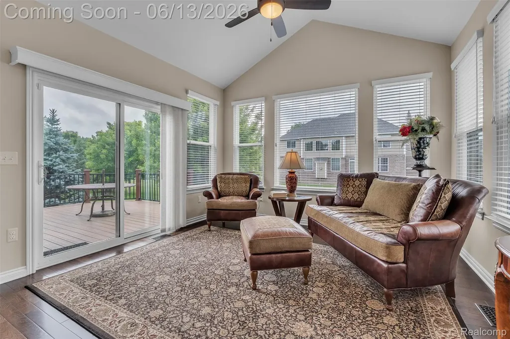 23719 Stoneleigh Drive Lyon Charter Township MI 48178