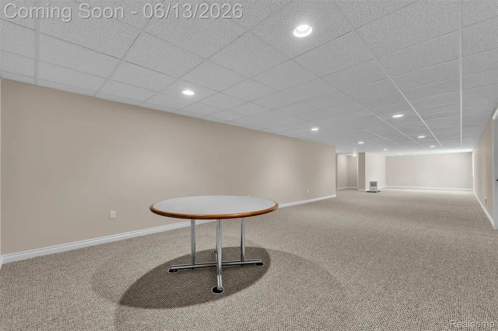 23719 Stoneleigh Drive Lyon Charter Township MI 48178