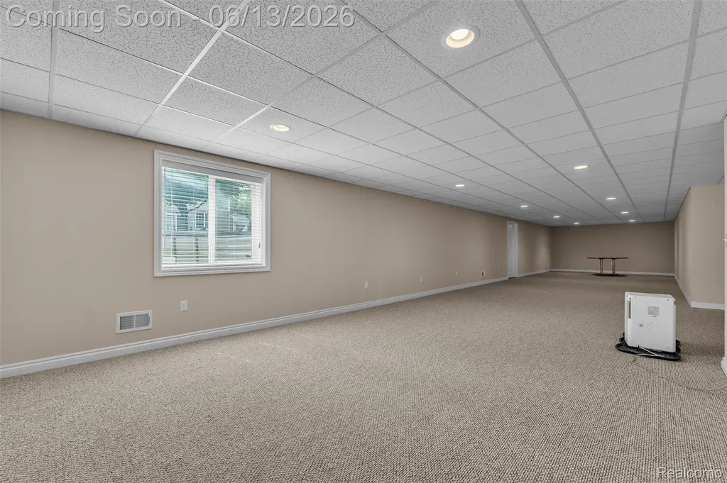 23719 Stoneleigh Drive Lyon Charter Township MI 48178