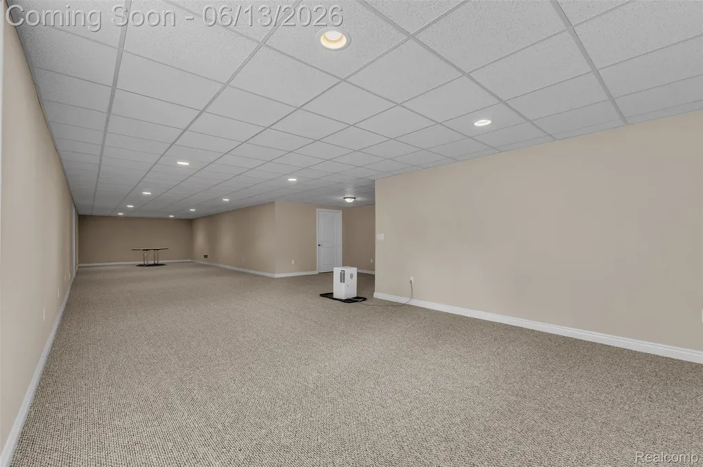 23719 Stoneleigh Drive Lyon Charter Township MI 48178