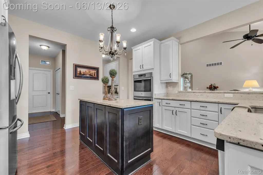 23719 Stoneleigh Drive Lyon Charter Township MI 48178