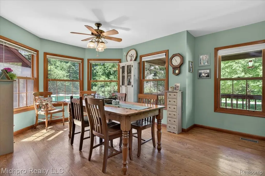 670 Green Creek Lane Brandon Charter Township MI 48371