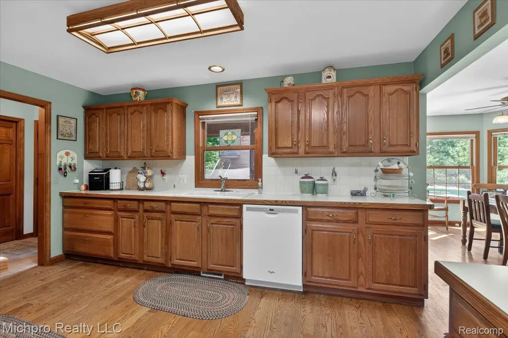 670 Green Creek Lane Brandon Charter Township MI 48371