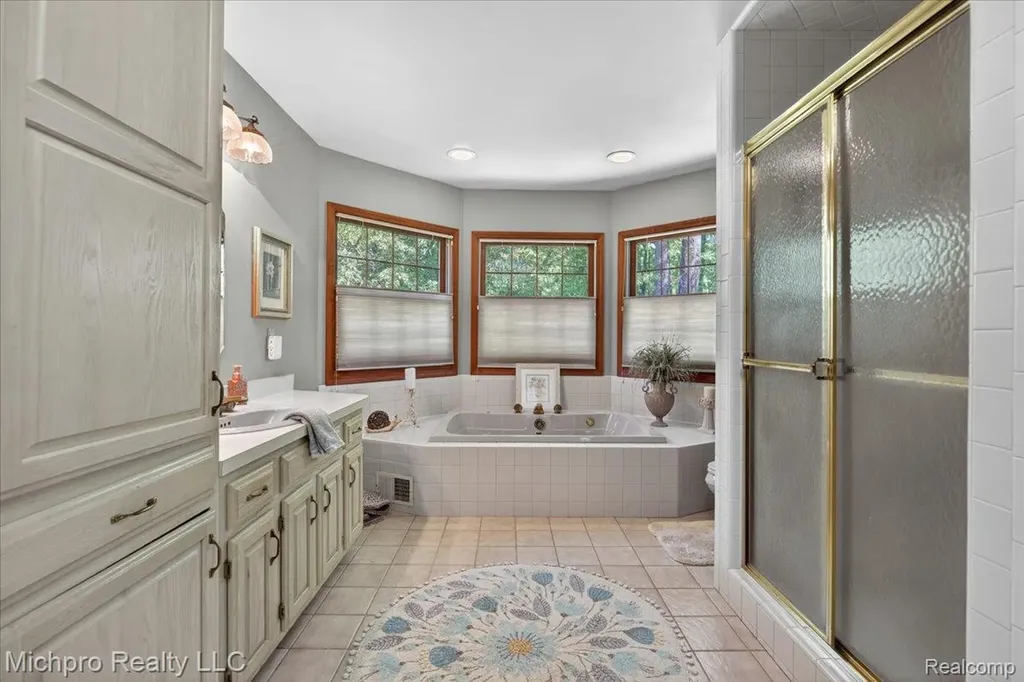 670 Green Creek Lane Brandon Charter Township MI 48371