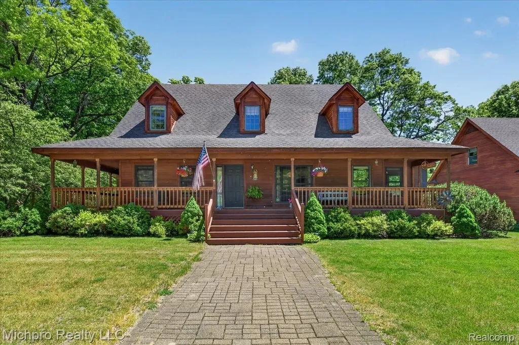670 Green Creek Lane Brandon Charter Township MI 48371