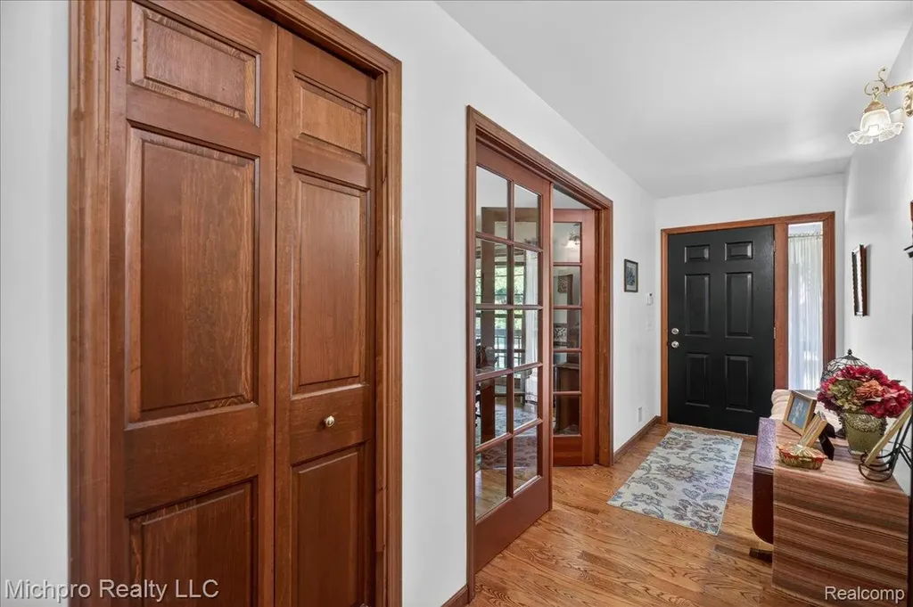 670 Green Creek Lane Brandon Charter Township MI 48371