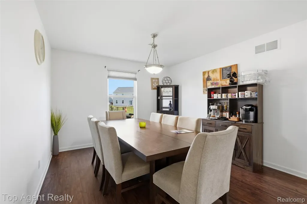58286 Salt River Court New Haven Village MI 48048