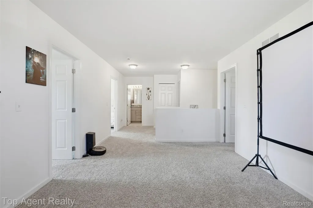 58286 Salt River Court New Haven Village MI 48048