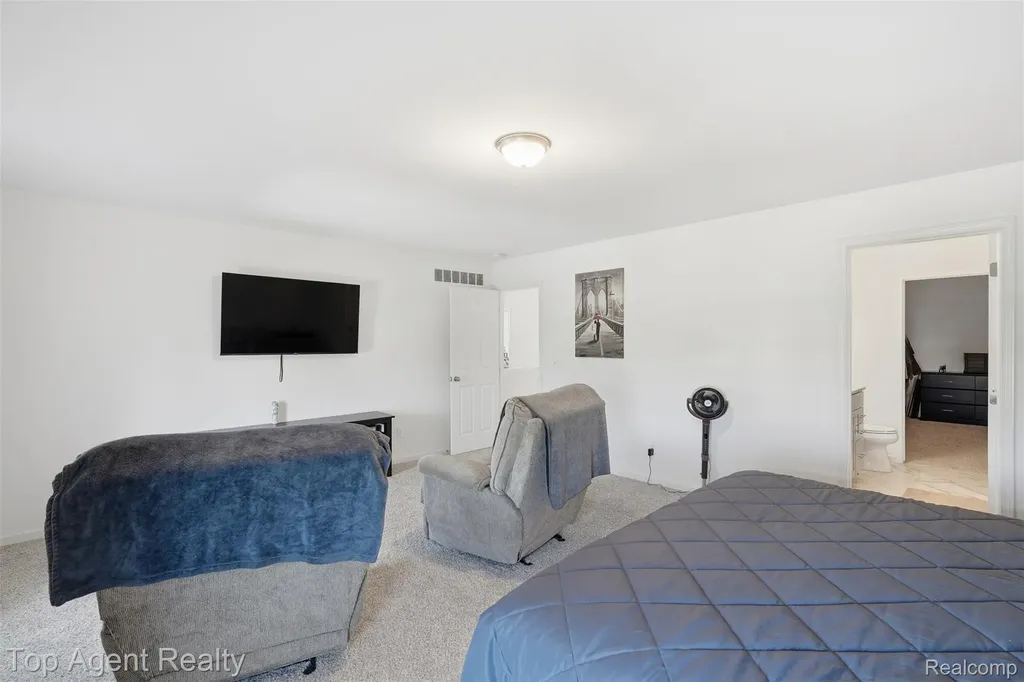 58286 Salt River Court New Haven Village MI 48048