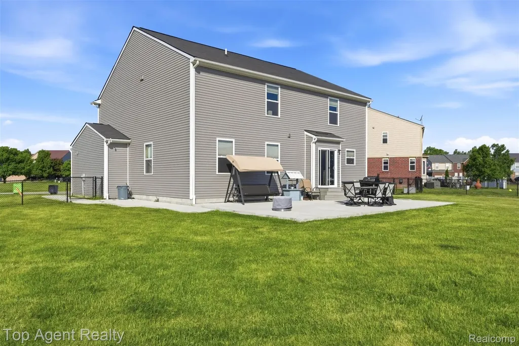 58286 Salt River Court New Haven Village MI 48048