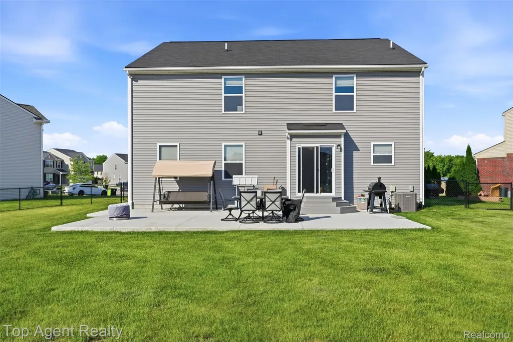 58286 Salt River Court New Haven Village MI 48048