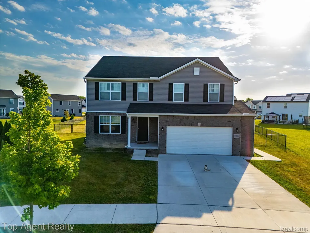 58286 Salt River Court New Haven Village MI 48048