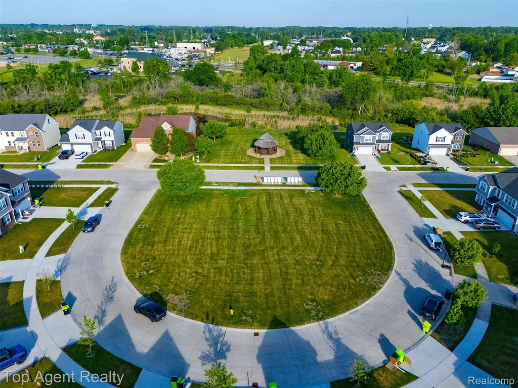 58286 Salt River Court New Haven Village MI 48048