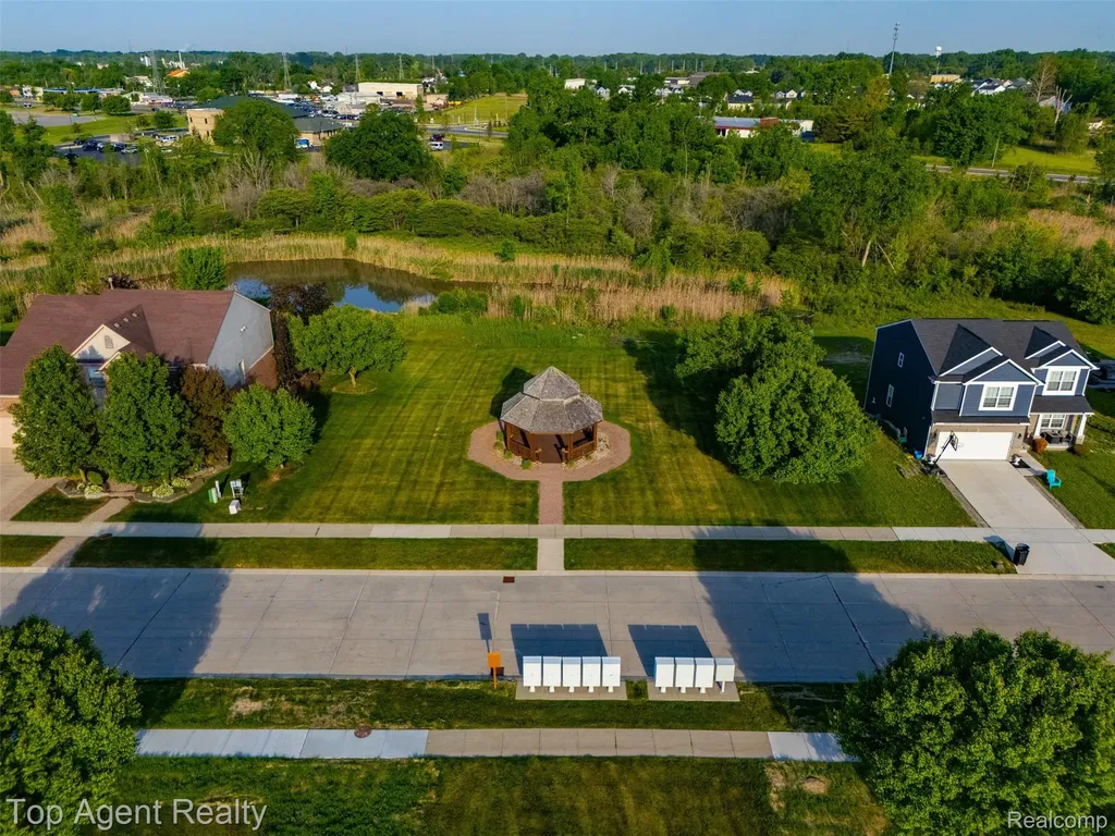58286 Salt River Court New Haven Village MI 48048