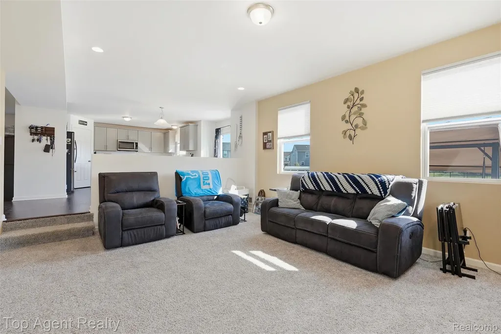 58286 Salt River Court New Haven Village MI 48048