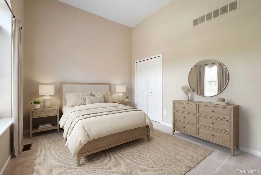 40658 Saint Louis Drive Clinton Charter Township MI 48038