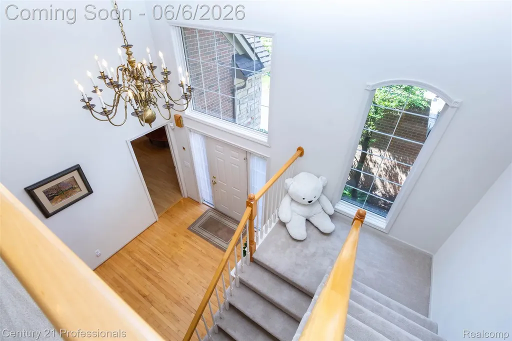 29401 Windmill Court Farmington Hills City MI 48334