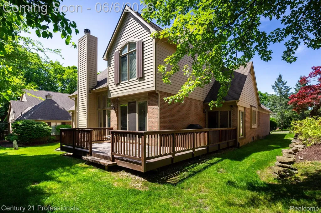 29401 Windmill Court Farmington Hills City MI 48334