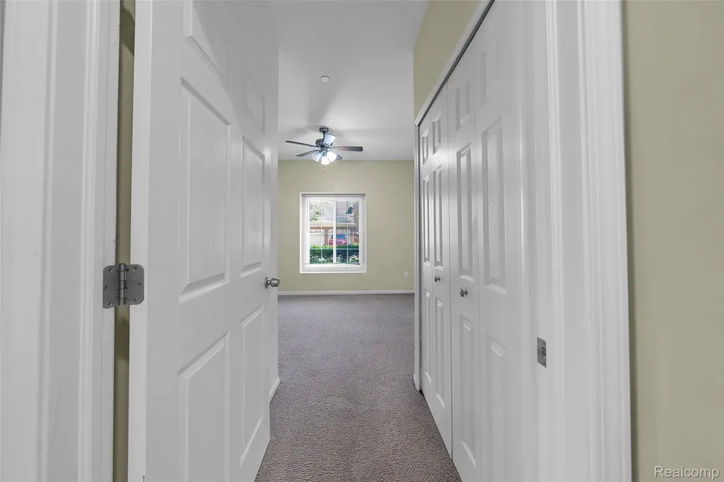 14350 Shadywood Drive Sterling Heights City MI 48312