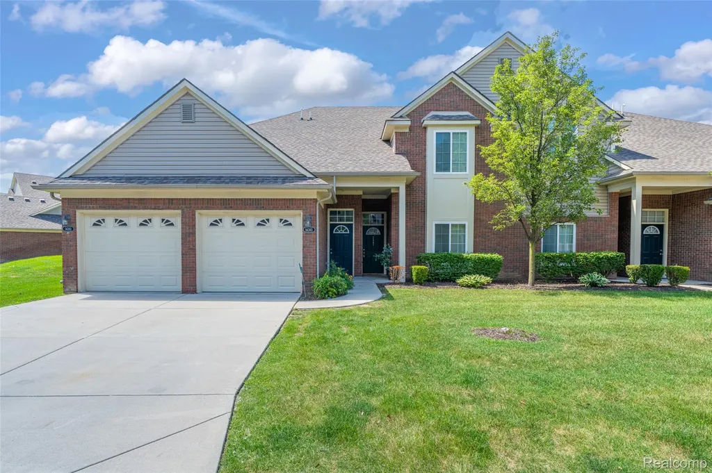14350 Shadywood Drive Sterling Heights City MI 48312