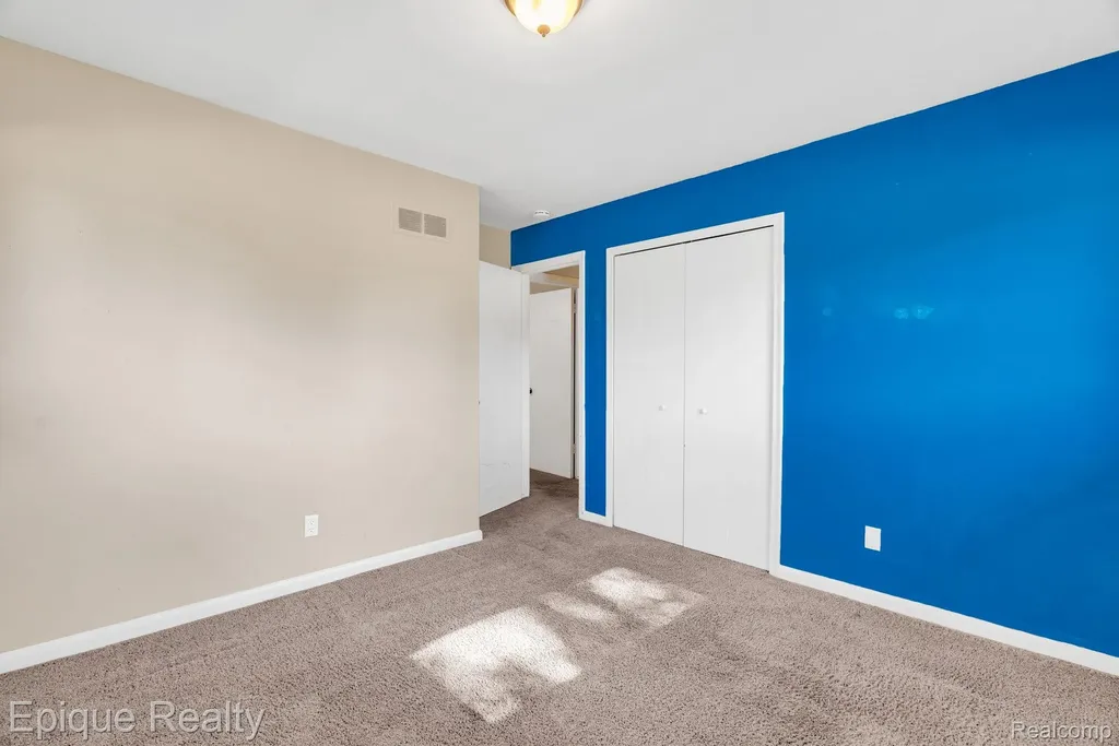 8052 Dungarvin Drive Grand Blanc Charter Township MI 48439