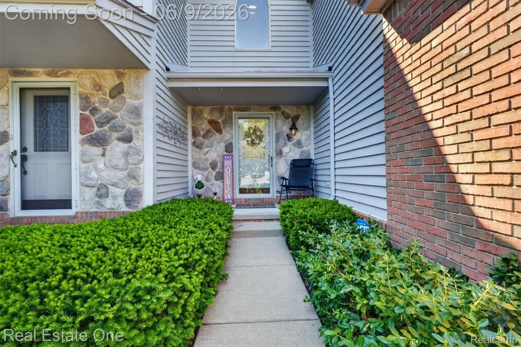 6586 Scenic Pines Court Independence Charter Township MI 48346