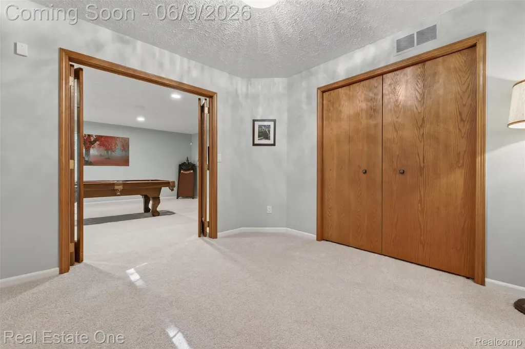 6586 Scenic Pines Court Independence Charter Township MI 48346