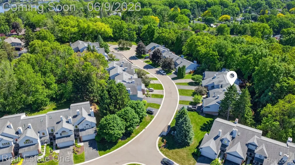 6586 Scenic Pines Court Independence Charter Township MI 48346