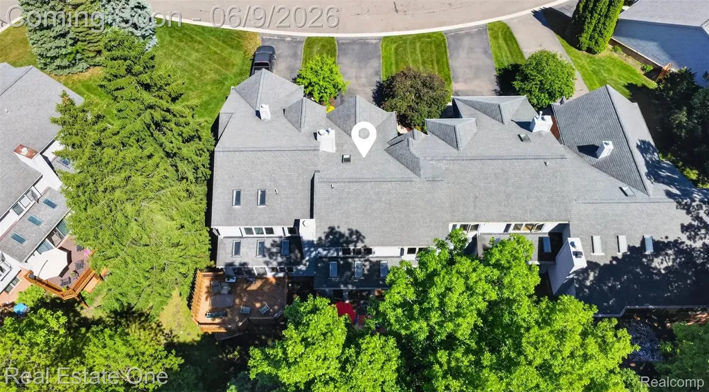 6586 Scenic Pines Court Independence Charter Township MI 48346