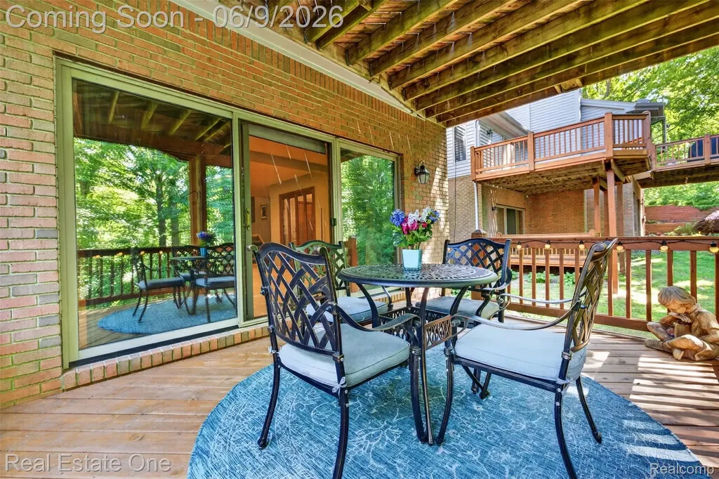 6586 Scenic Pines Court Independence Charter Township MI 48346