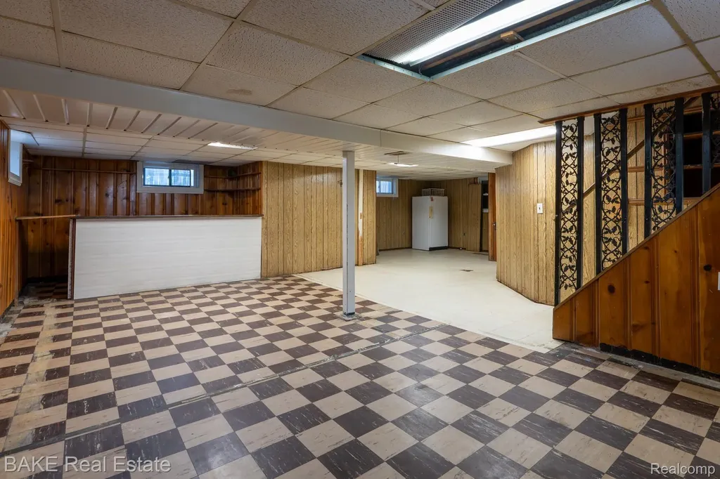 10195 Stark Road Livonia City MI 48150