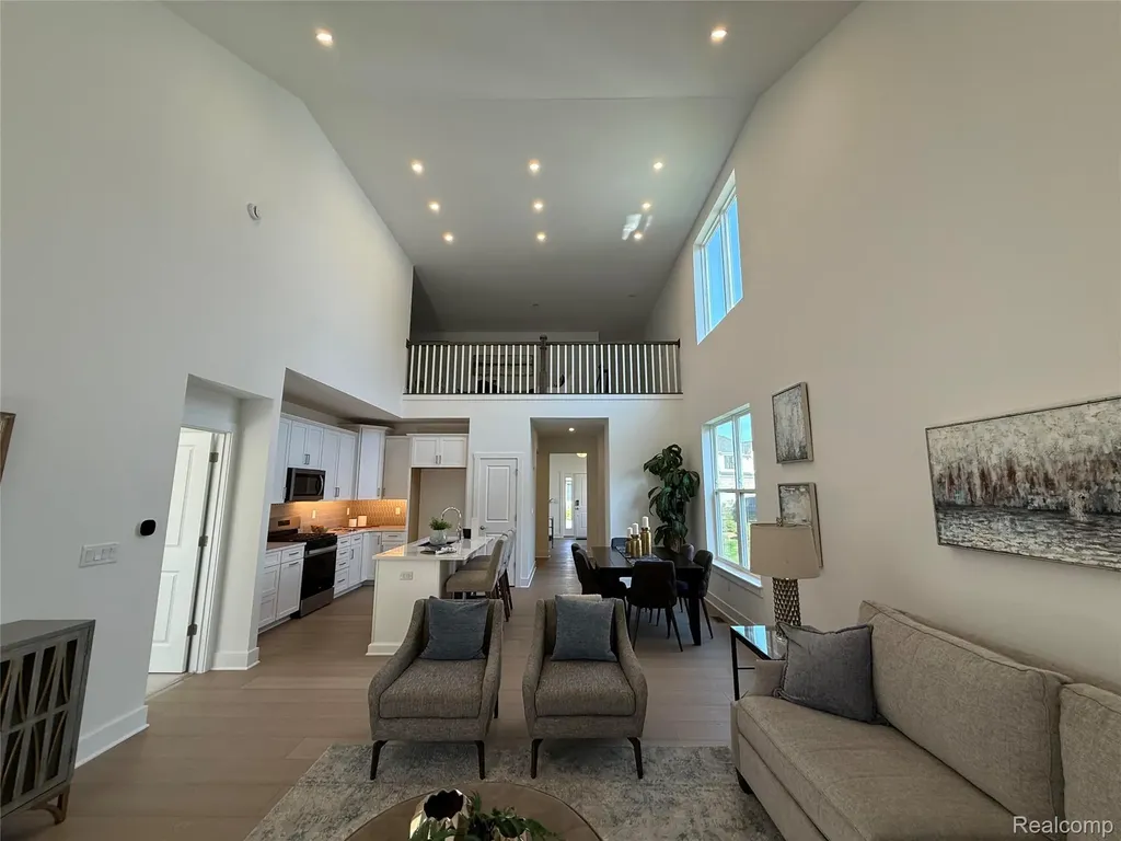 5342 Vista Lane West Bloomfield Charter Township MI 48323