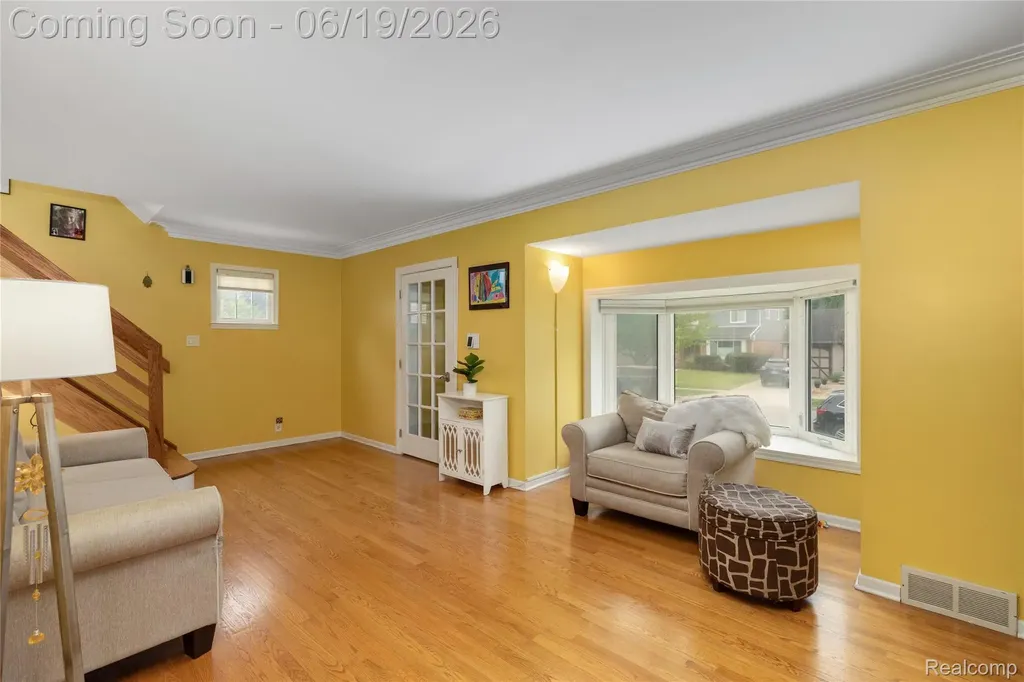 10504 Borgman Avenue Huntington Woods City MI 48070