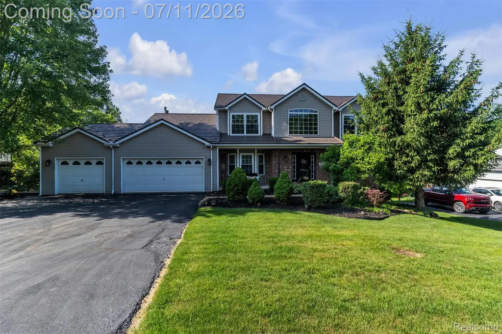 3955 Forest Edge Drive Commerce Charter Township MI 48382