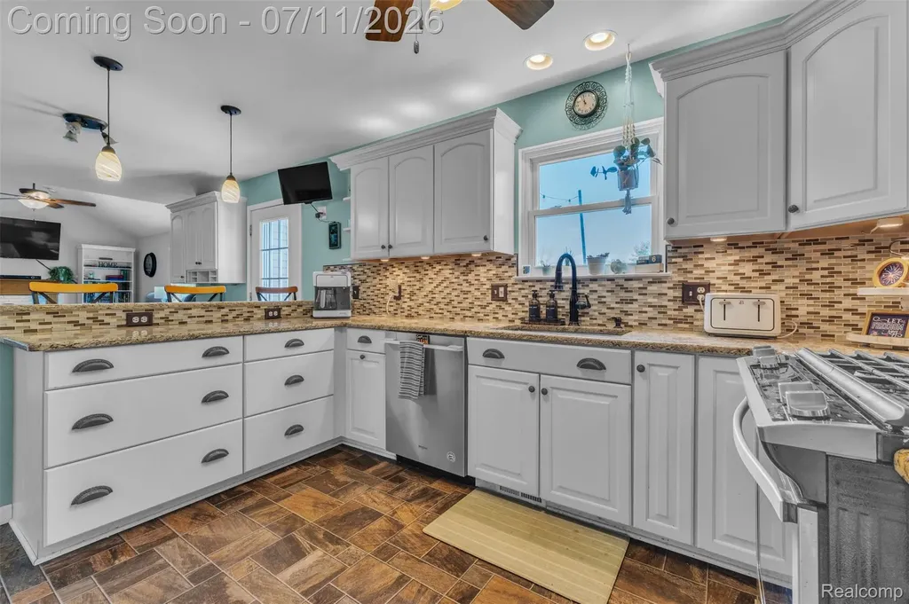 3955 Forest Edge Drive Commerce Charter Township MI 48382