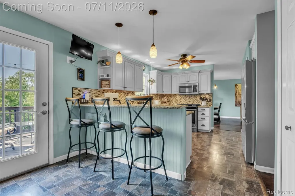 3955 Forest Edge Drive Commerce Charter Township MI 48382