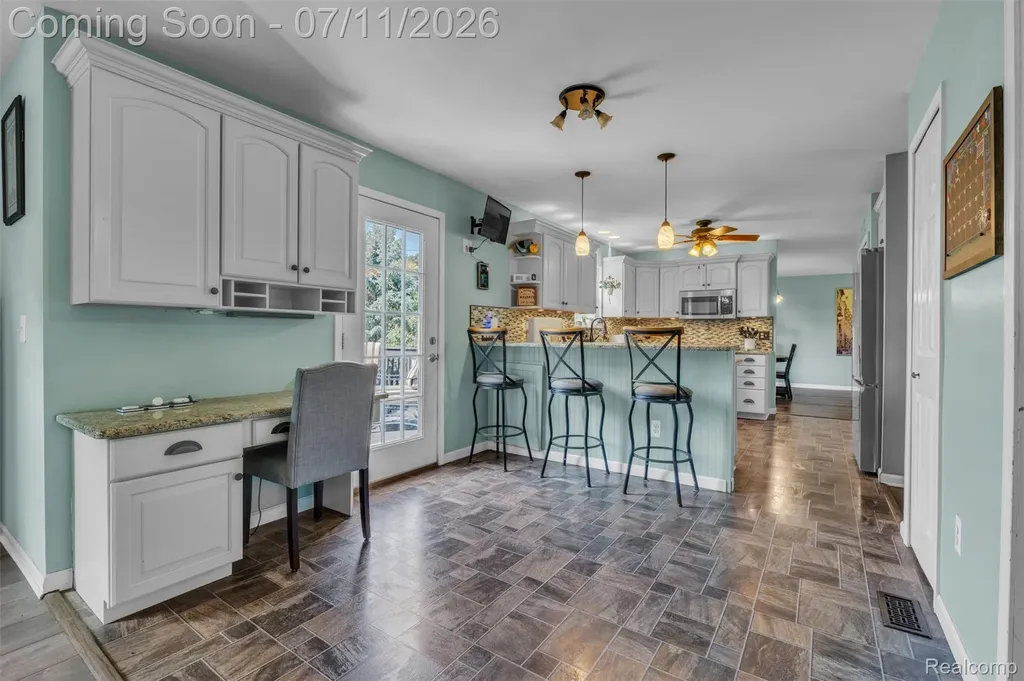 3955 Forest Edge Drive Commerce Charter Township MI 48382