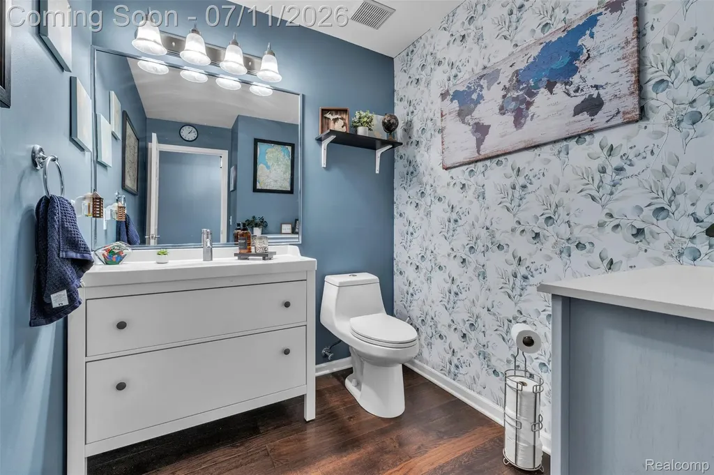 3955 Forest Edge Drive Commerce Charter Township MI 48382