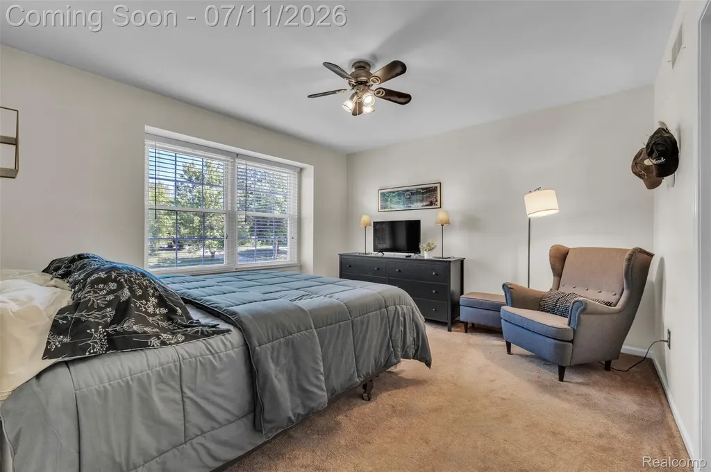 3955 Forest Edge Drive Commerce Charter Township MI 48382